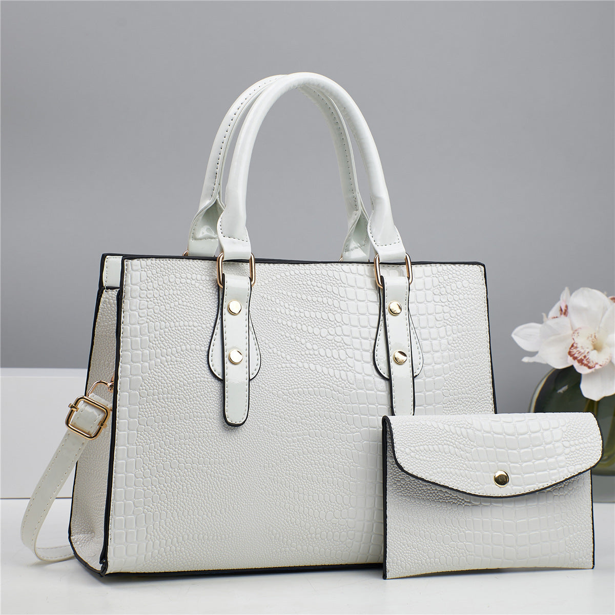 Ladies Commuter Shoulder Portable Crossbody Bag With Matching Purse