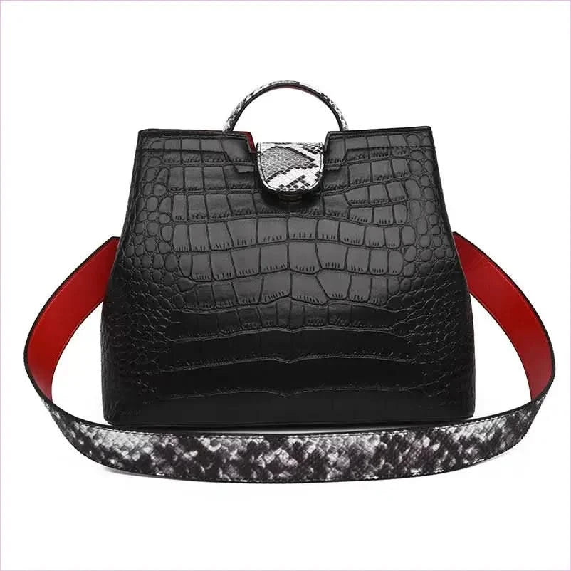Large Capacity Crocodile Pattern Handbag with Snakeskin Strap - Pleasures and Sins