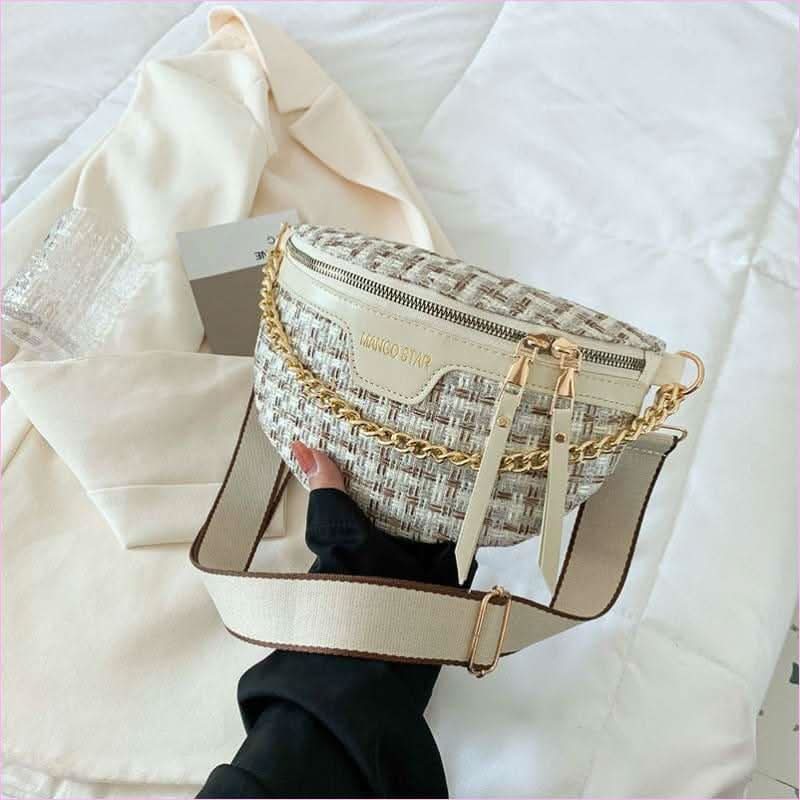 Luxurious Style Women’s Fashion Shoulder Bag with Elegant Chain Detail - Pleasures and Sins