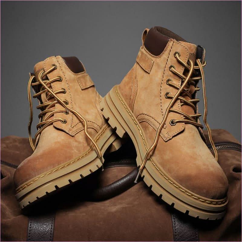 Retro Martin Boots with Frosted Heel for a Fashionable Steampunk Look - Pleasures and Sins