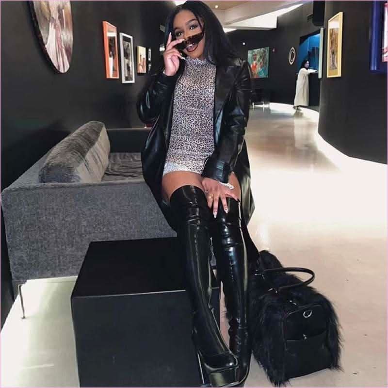 Womenâs Over-the-knee Round Toe Platform Heel Boots with Zip Up Style - Pleasures and Sins