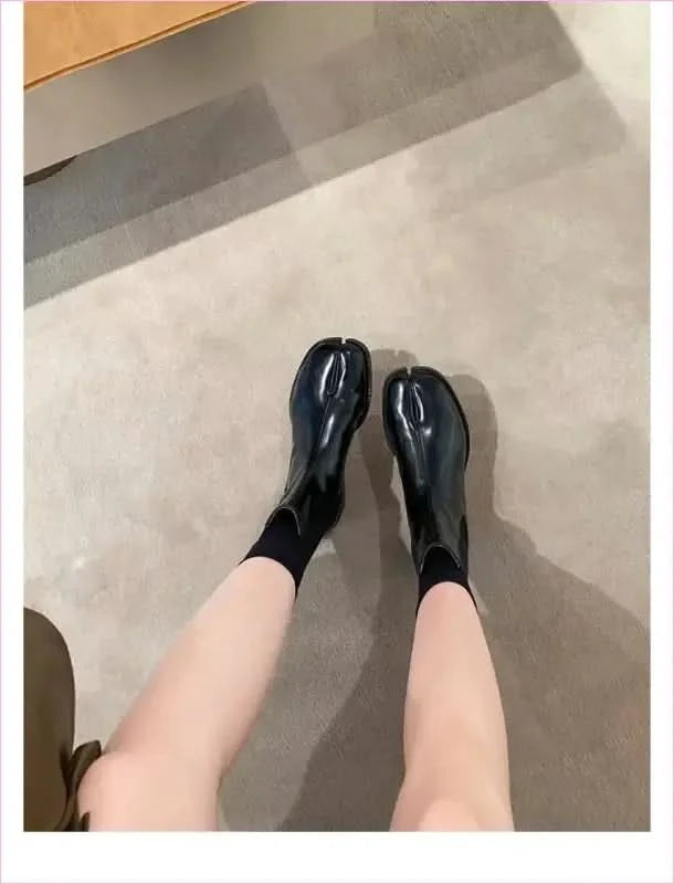 Women’s Retro Split Toe Ankle Boots in Black - Pleasures and Sins
