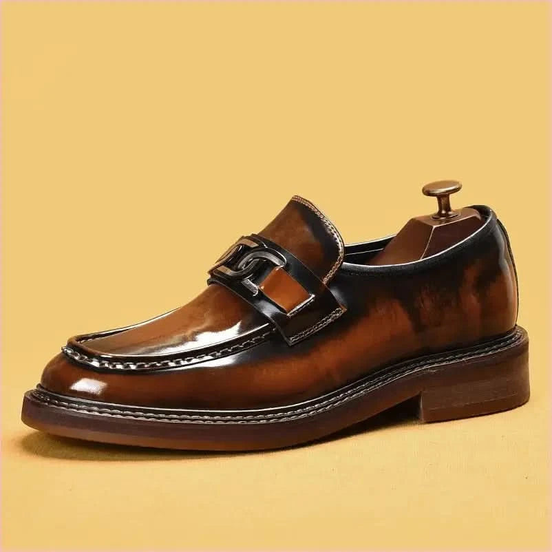 British-style Loafers with a Distinctive Buckle in Hand-carved Leather - Pleasures and Sins