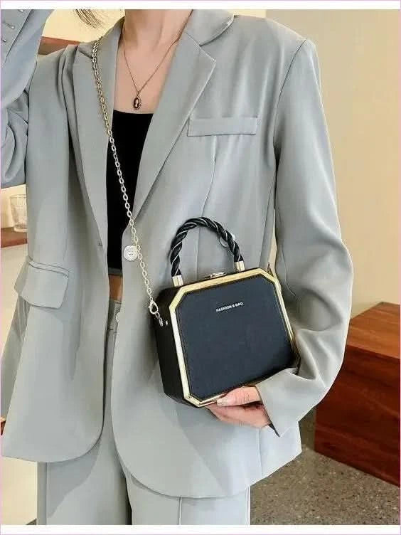 Chic Chain Crossbody Green Handbag with Twisted Handle and Gold Trim - Pleasures and Sins