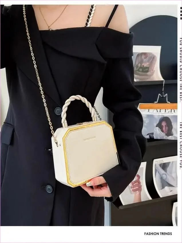 Chic Chain Crossbody Green Handbag with Twisted Handle and Gold Trim - Pleasures and Sins