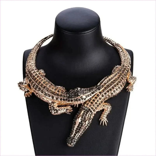 Crystal Crocodile Collar Necklace for a Trendy Look - Pleasures and Sins