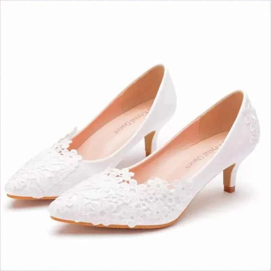 Elegant Lace Flower Wedding Shoes with Kitten Heels in White - Pleasures and Sins