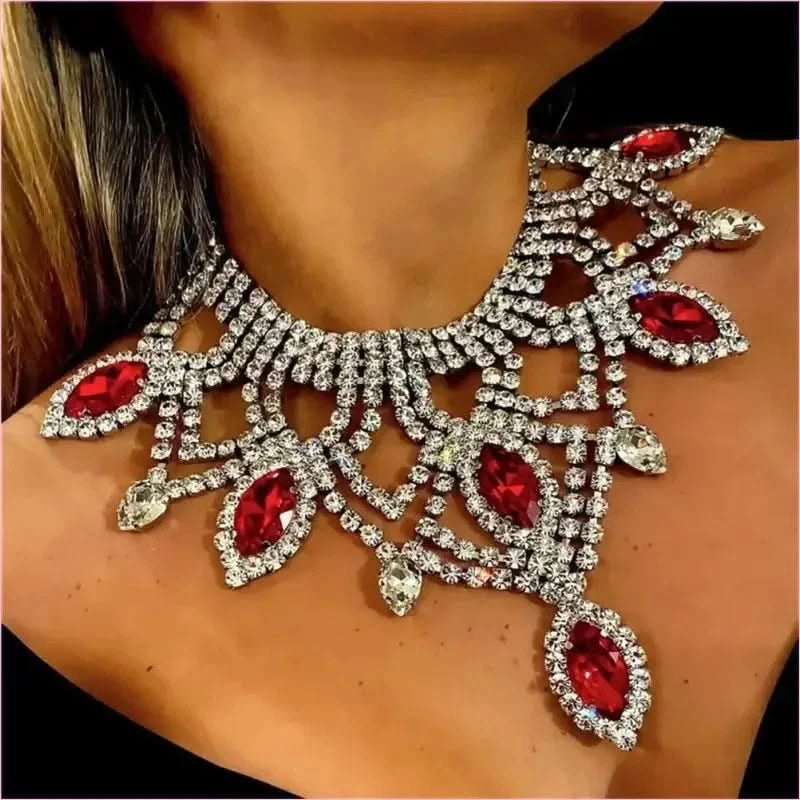 Exaggerated Crystal Large Floral-inspired Luxury Rhinestone Necklace - Pleasures and Sins