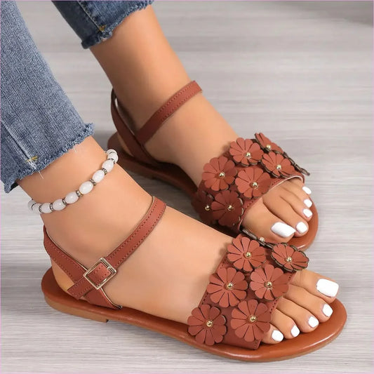 Floral Design Summer Flat Sandals for Ladies in Faux Leather - Pleasures and Sins