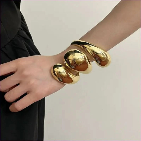 Geometric Spiral Water Droplet Opening Bracelet in Gold Tone - Pleasures and Sins