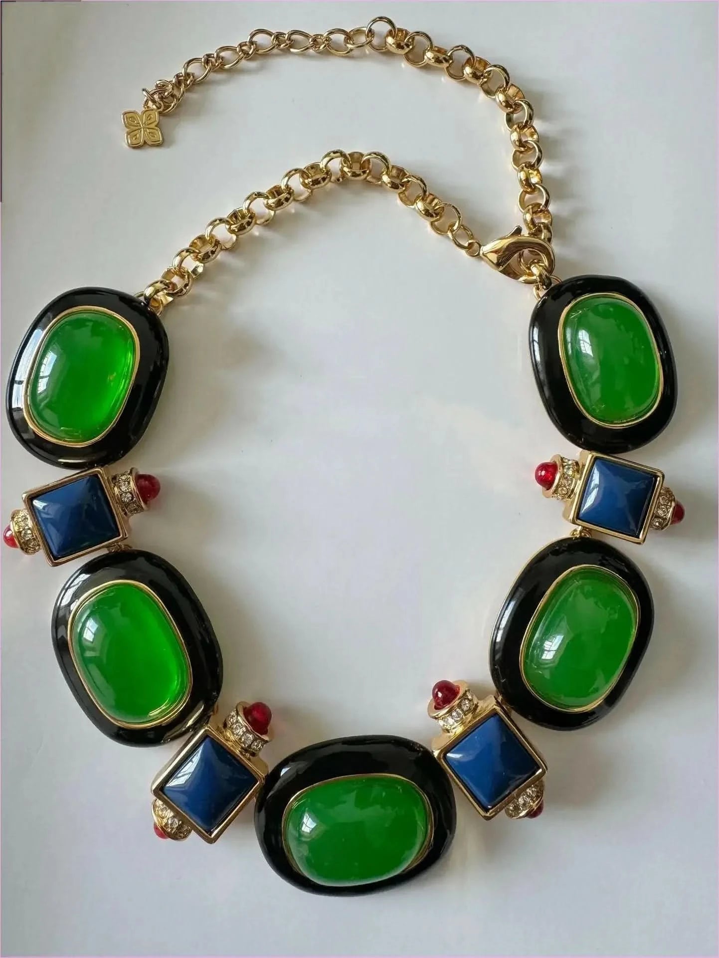 Medieval Retro Emerald Glass Exaggerated Statement Necklace - Pleasures and Sins