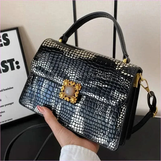 Metallic Silver Womens Crocodile Pattern Pu Leather Messenger Bag - Pleasures and Sins