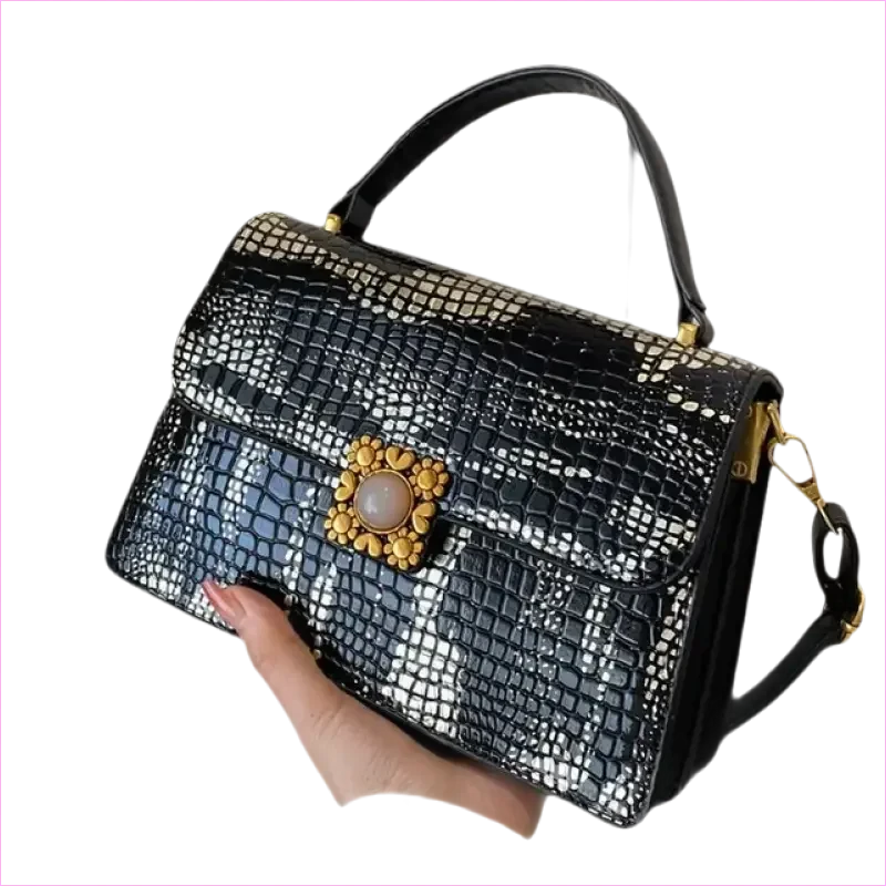 Metallic Silver Womens Crocodile Pattern Pu Leather Messenger Bag - Pleasures and Sins