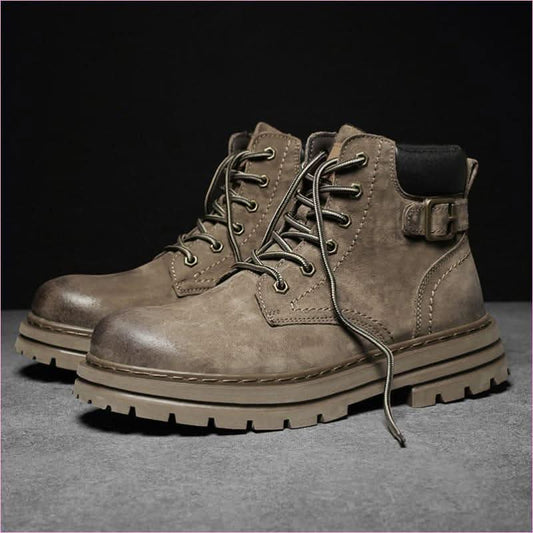 Retro Martin Boots with Frosted Heel for a Fashionable Steampunk Look - Pleasures and Sins