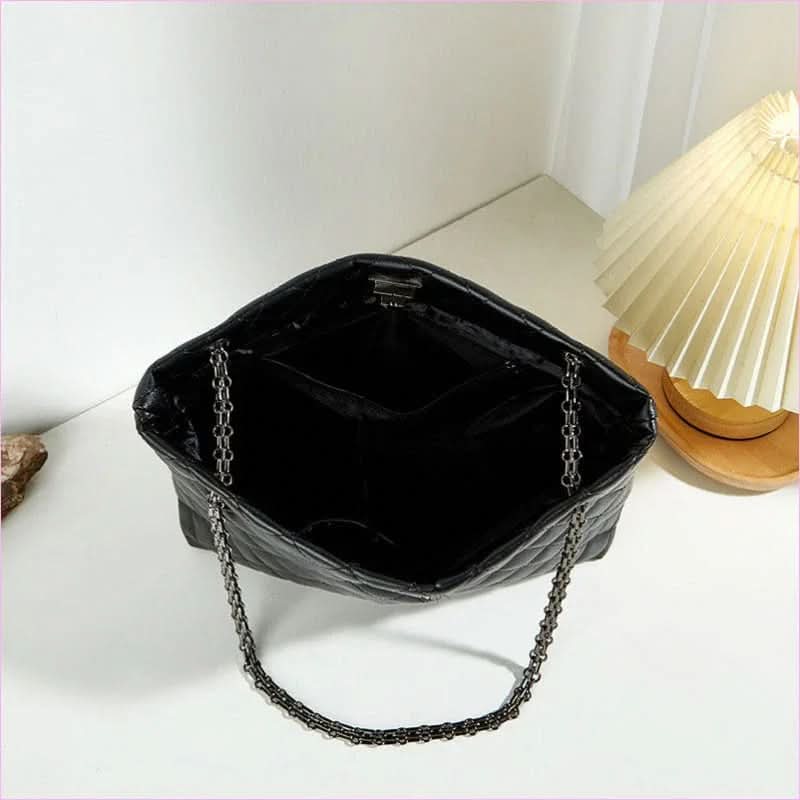 Women's One-shoulder Crossbody Bag with Shimmering Chain Strap - Pleasures and Sins