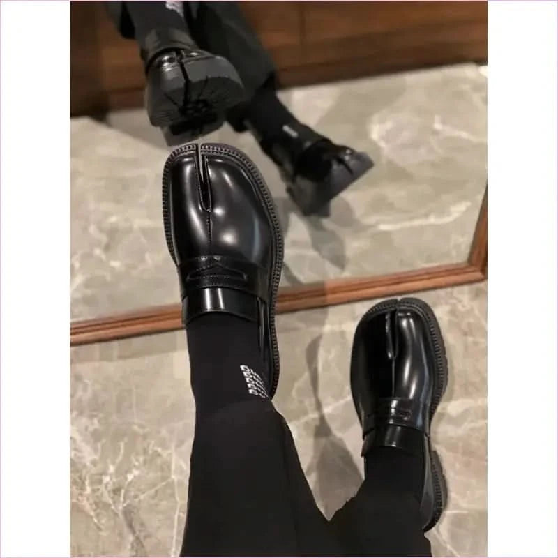 Womens Split Toe Casual Leather Shoes - Pleasures and Sins