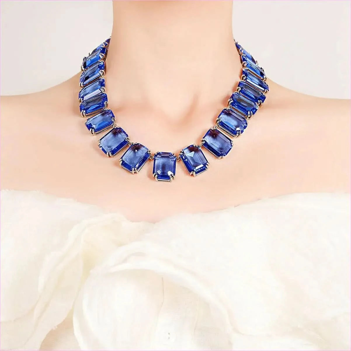 Zircon Necklace Square and Matching Earrings Jewelry Set - Pleasures and Sins